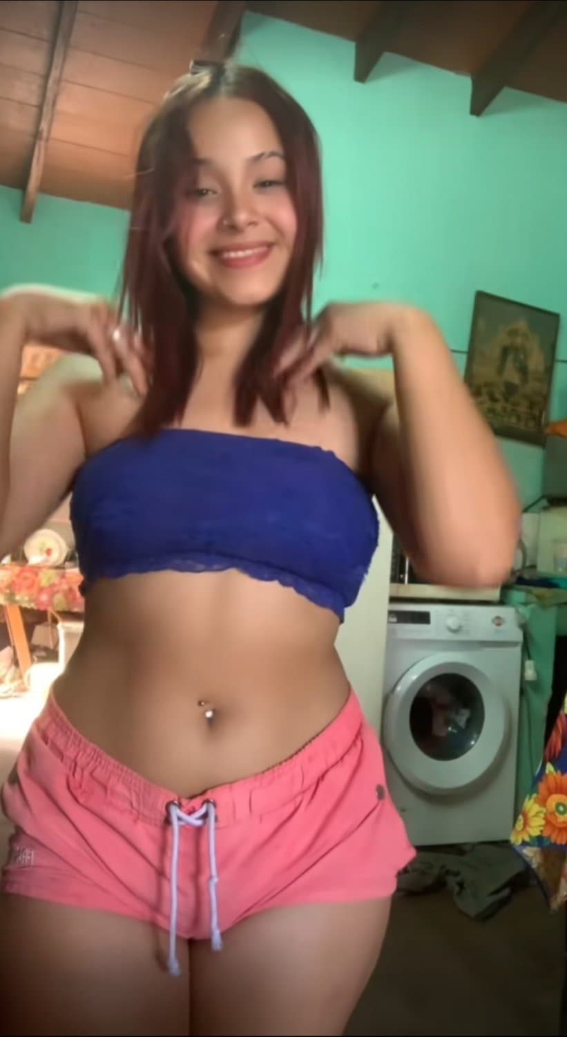 Lu1sana Pelirroja teen tetona y culona que hara sacarte la leche,paraguay