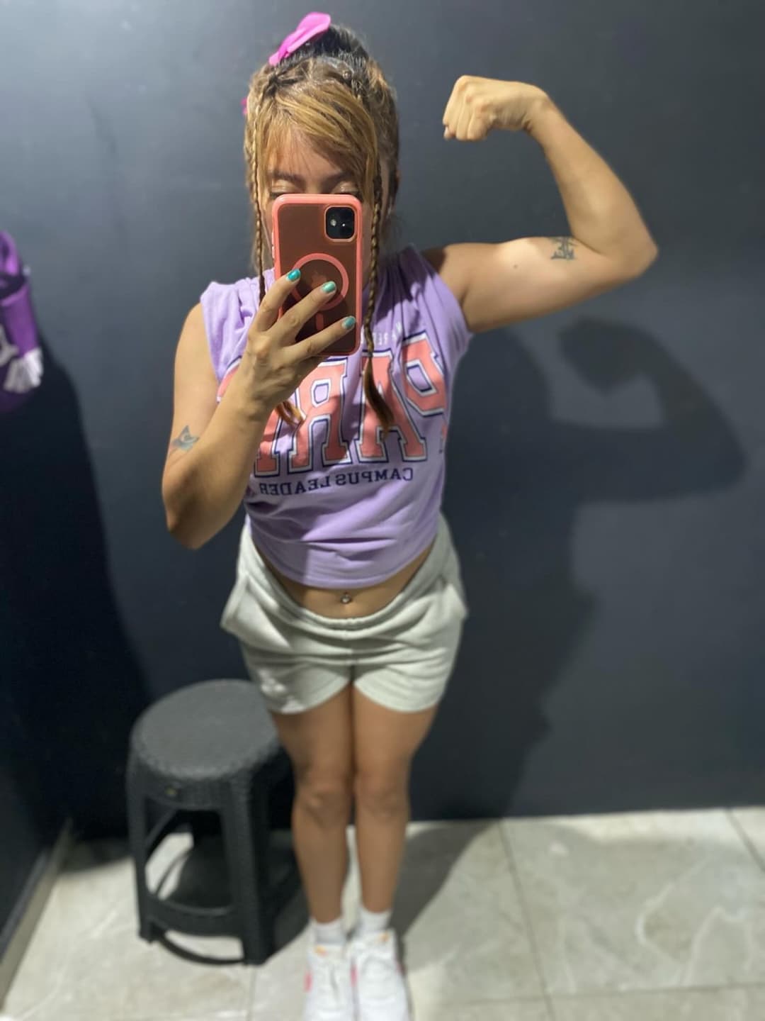 Vane colegiala mexicana putita