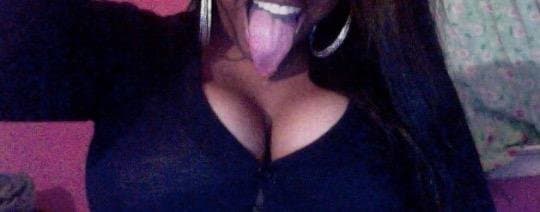 NATURAL REAL AUTHENTIC EBONY MOMS PHONE. iPhone repair guy is clutch