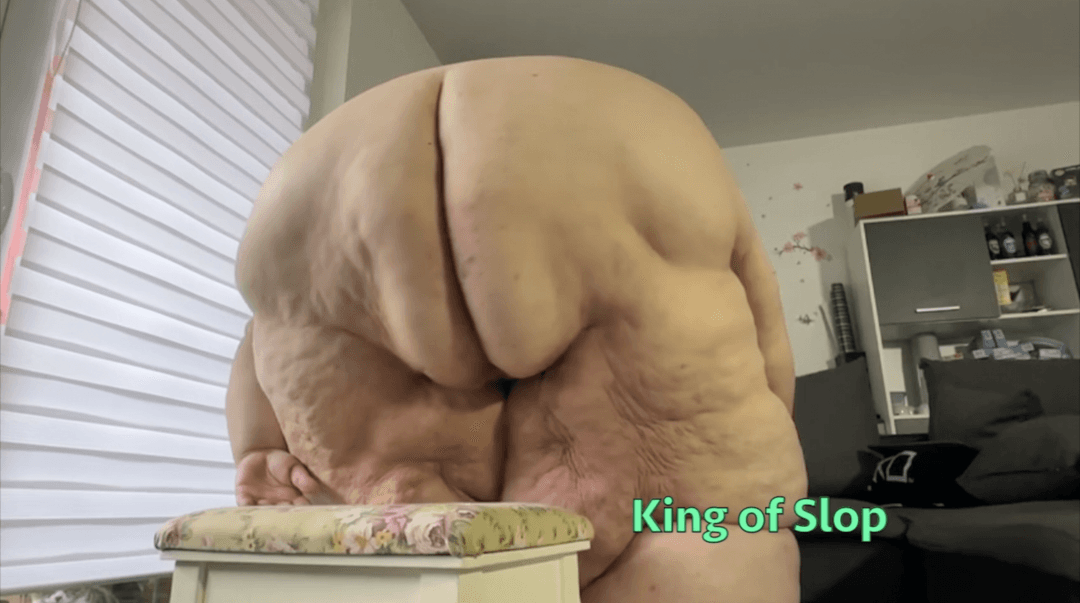 Immobile SSBBW With Sloppy Cellulite Ass