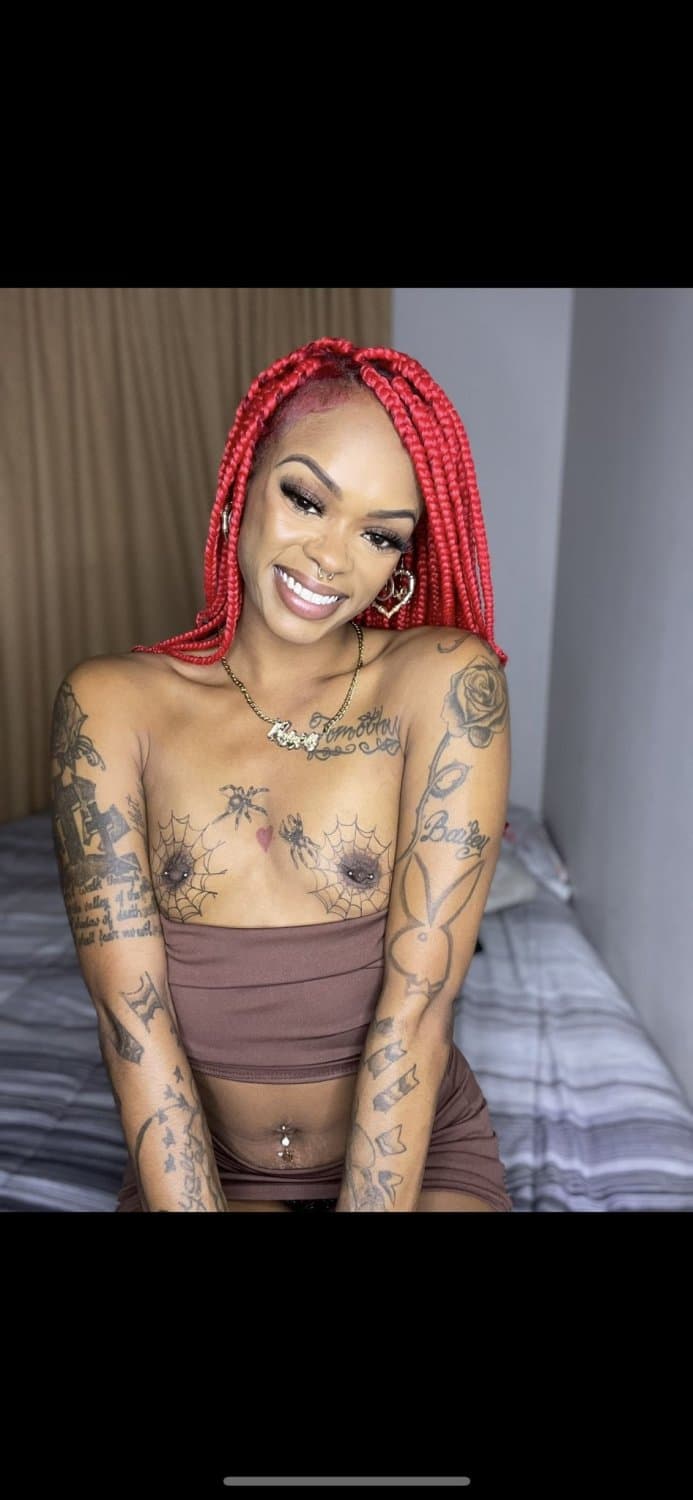 Nasty Dallas Bitch Tamoria Shena on Facebook been a hoe since middle school she will fuck anybody.