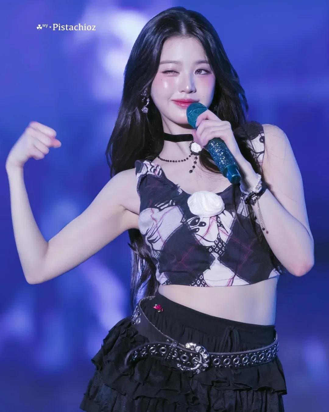 Fap to armpit kpop