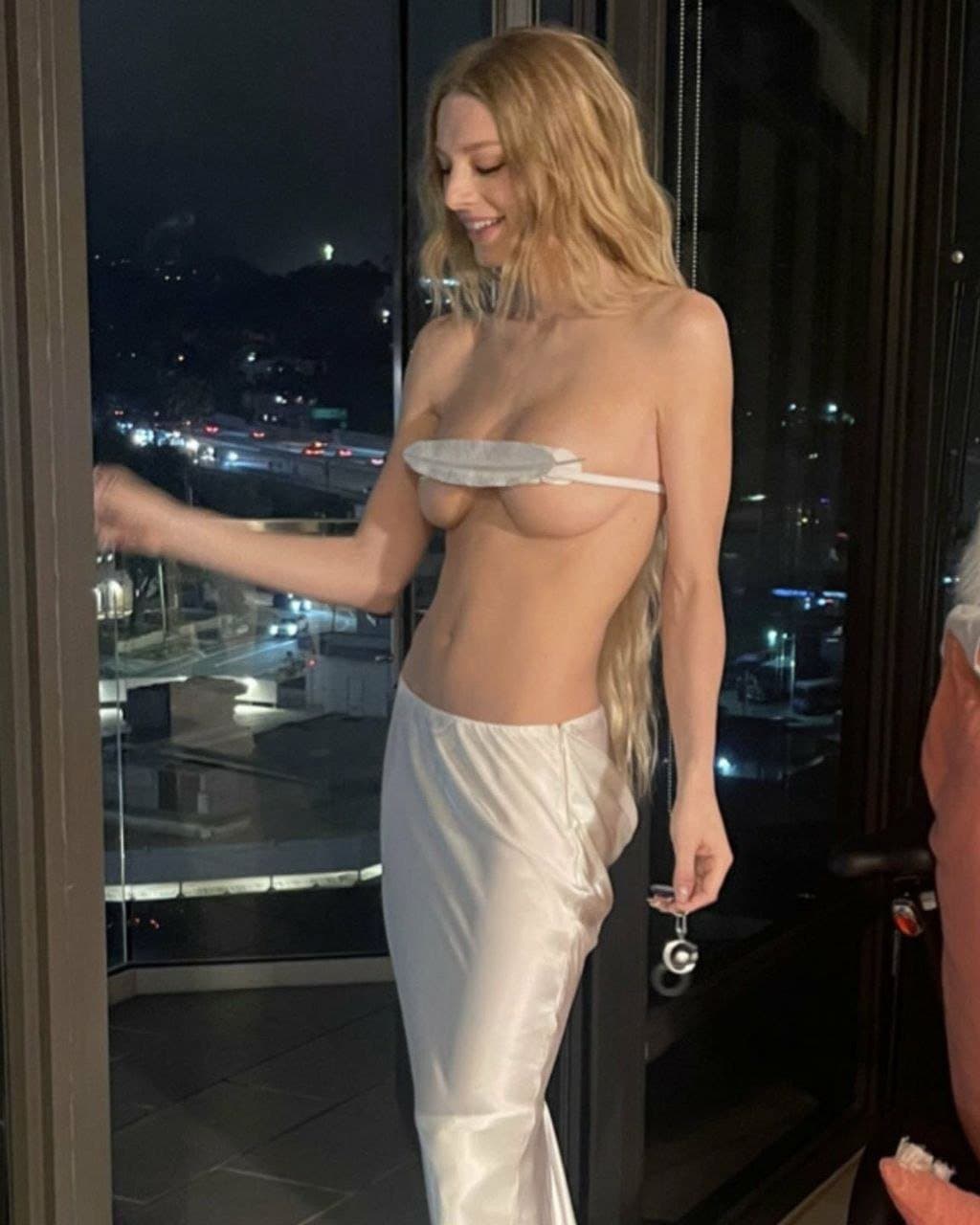 Click to view full size Hunter