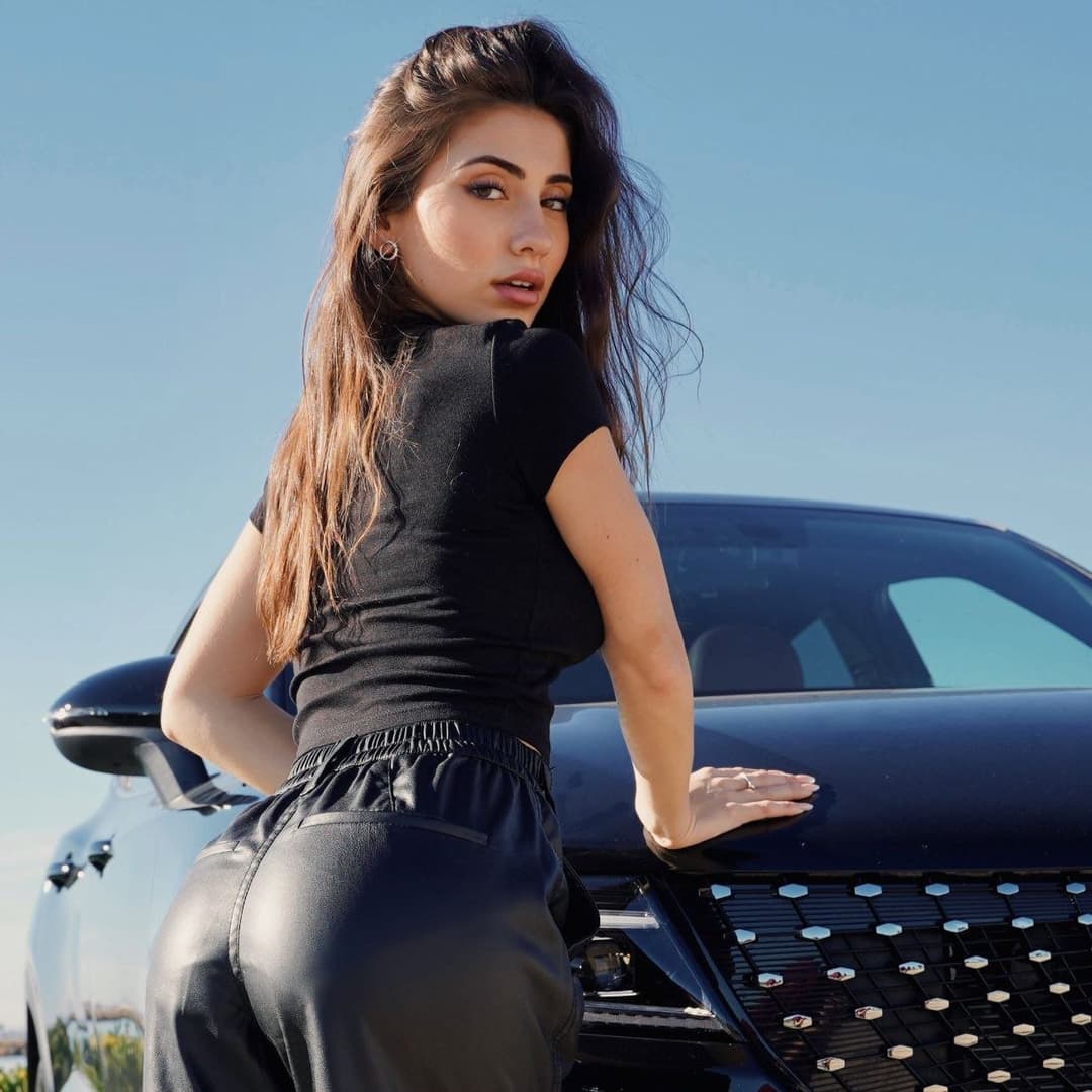 Andre Garte: Que pequeña zorra y con descuido al final