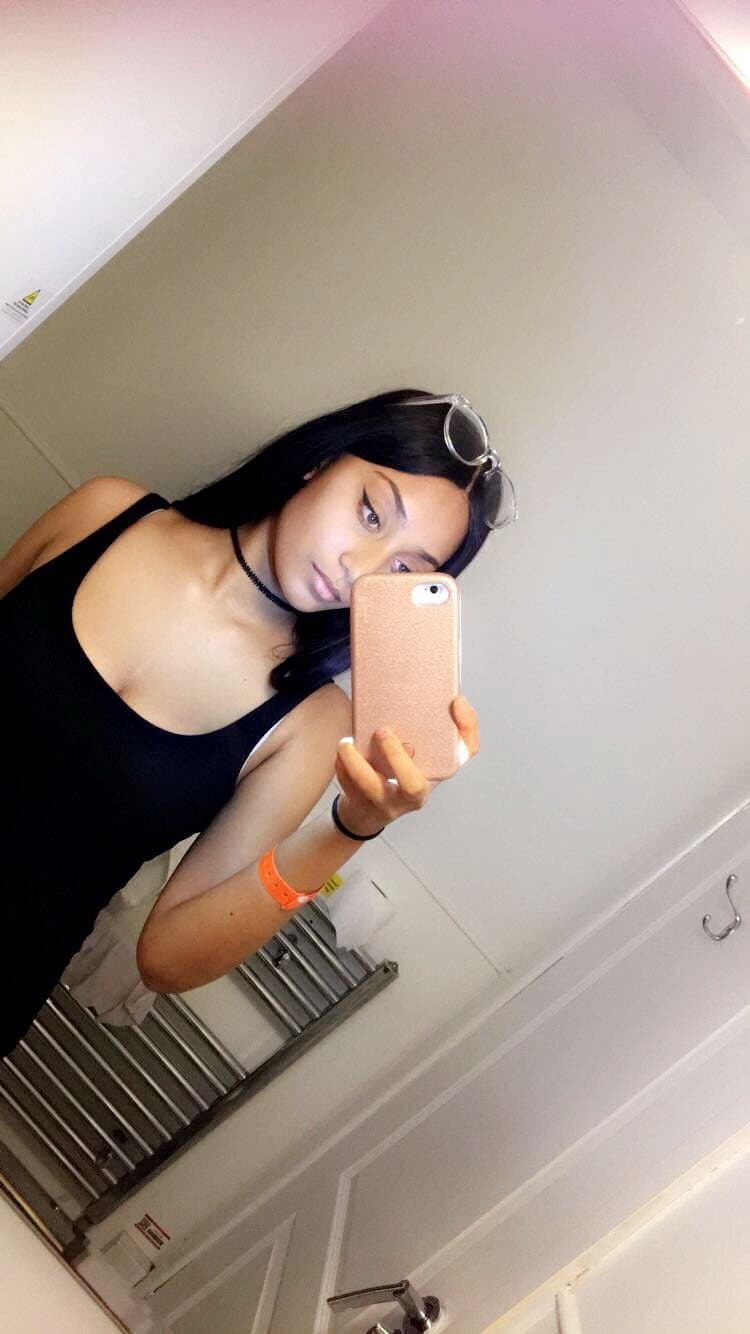 British Ebony Teen Stephanie aka Ebony Beauty Seymone (Rare Collection - Photo Gallery)