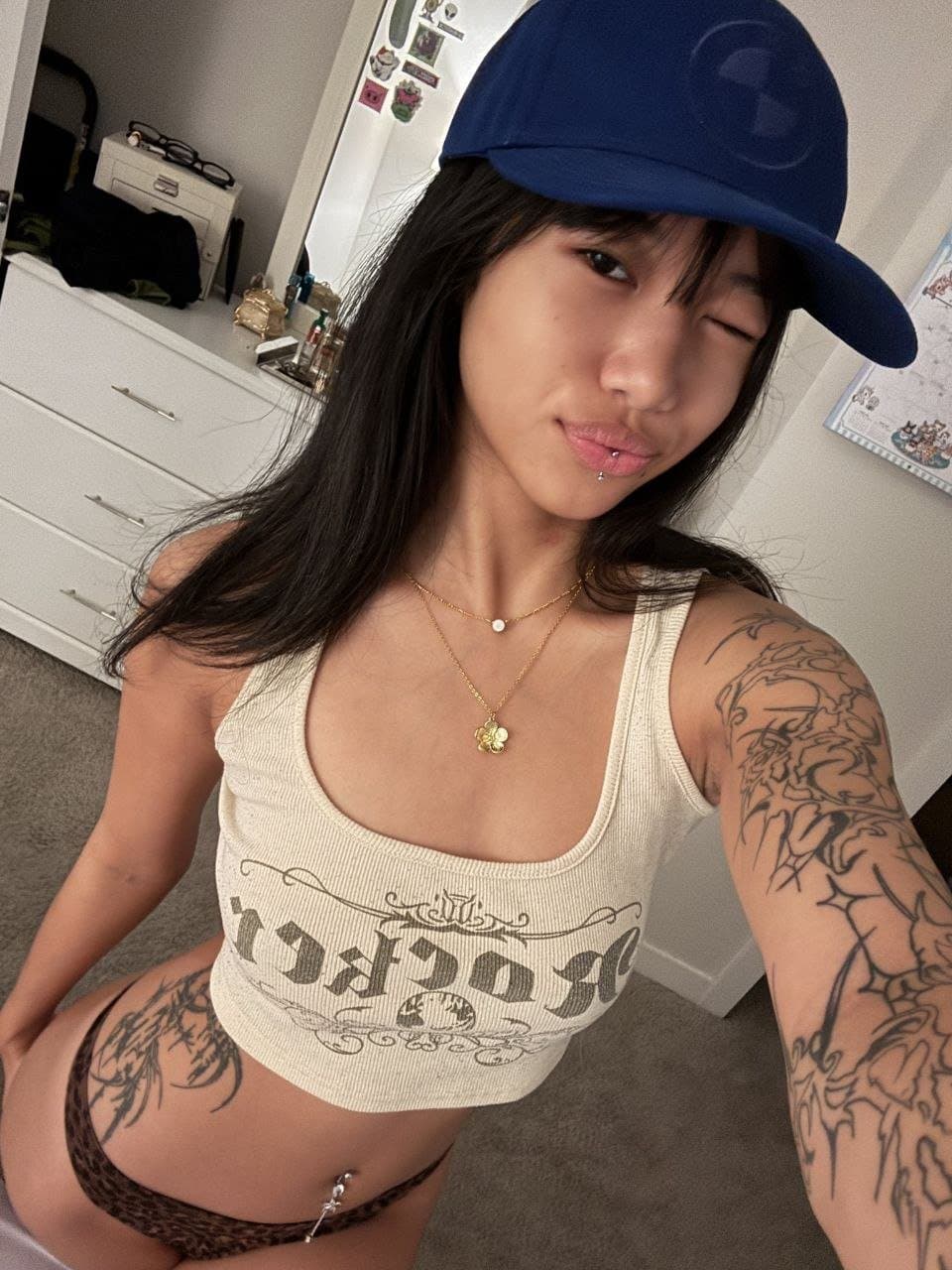 Dona Creamy Asian amateur pussy squirted Leaks