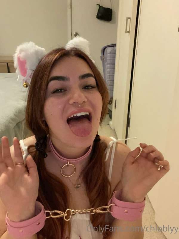 Thick ass white girl