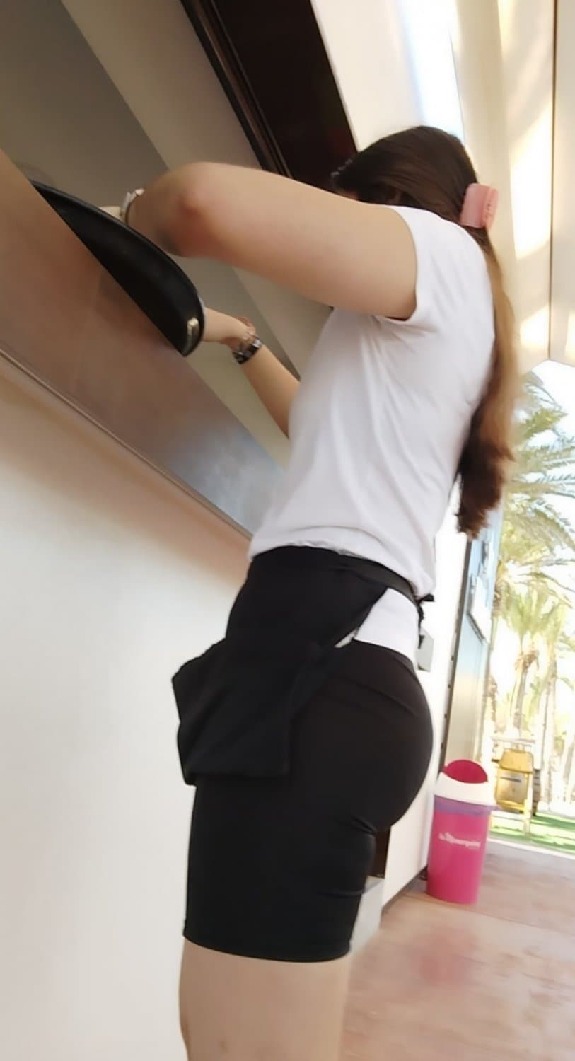 Candid Coworker Teen With Good Ass