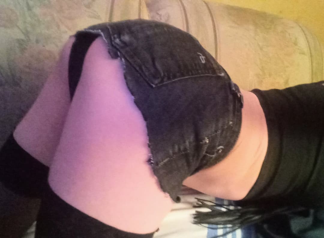 Broken Sissy Femboy Fucking ass with dildo deep.