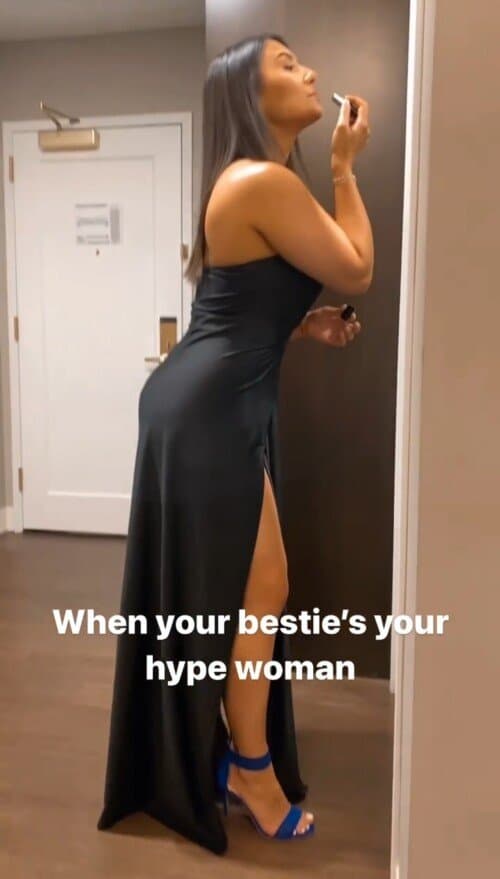 FIT LESBIAN HOTEL SHOWER TEASE