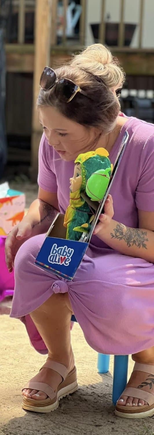 North Louisiana Hotwife makayla with secret only fans shared let’s see who can find it !