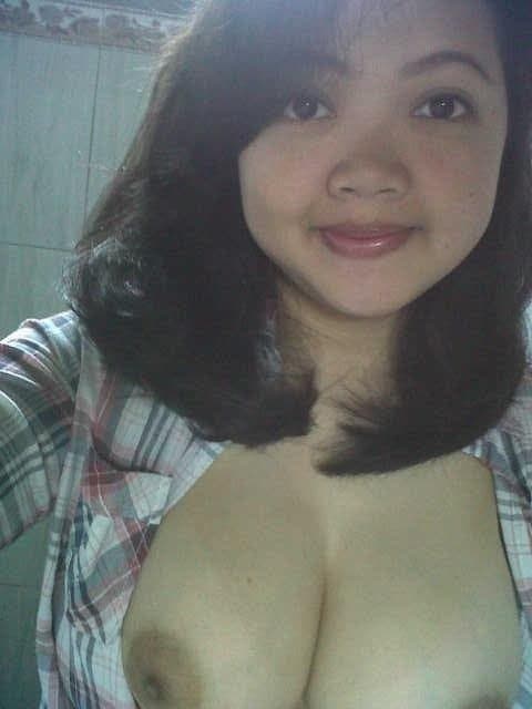 Chubby Big Tit Hijab Wearing Indonesian