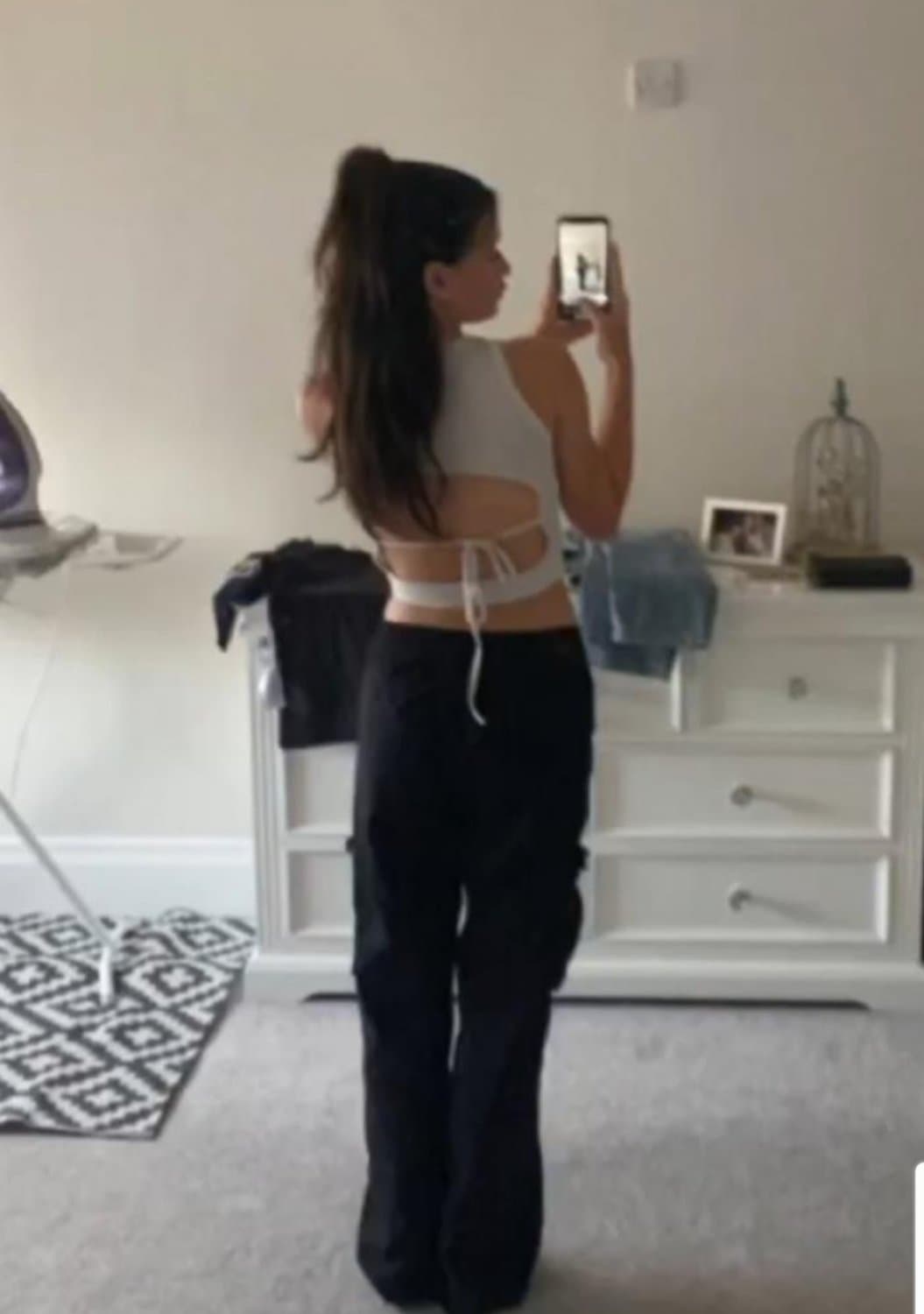 18yo Annabel loves to show off her teen body ;)