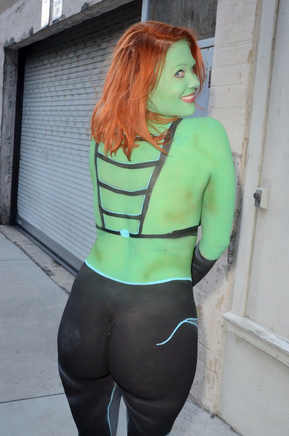 Redhead Maitland phat pussy Body paint ?