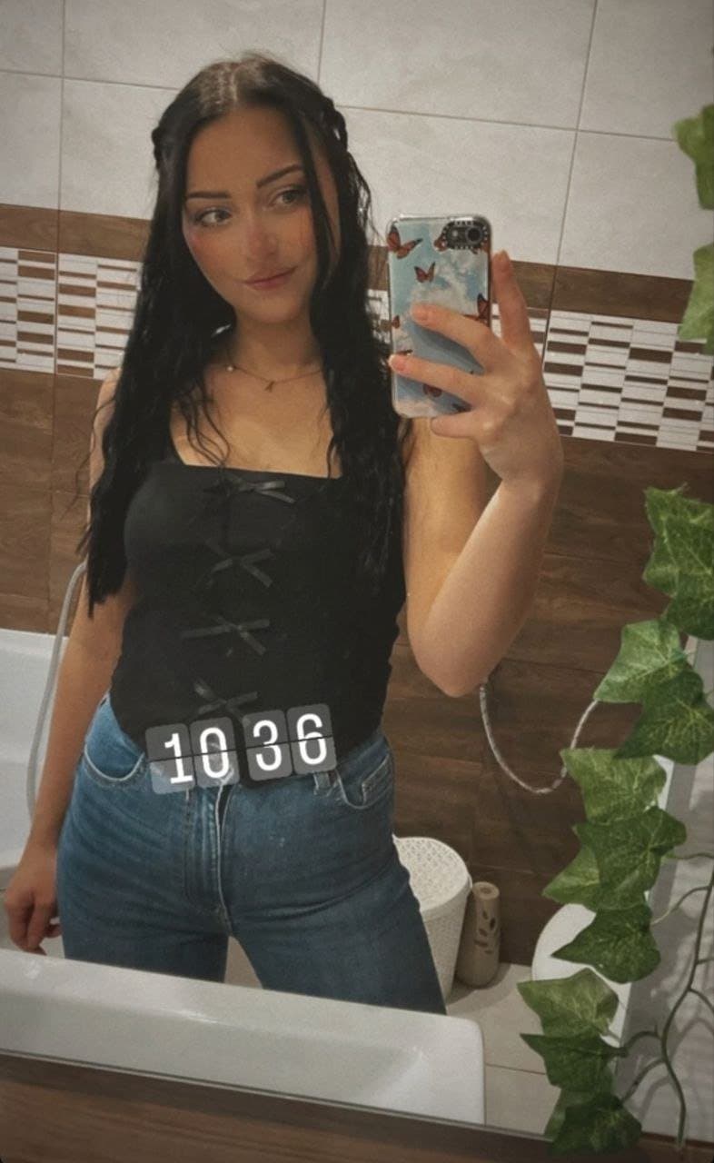 Sluty little 22yo sis Regan