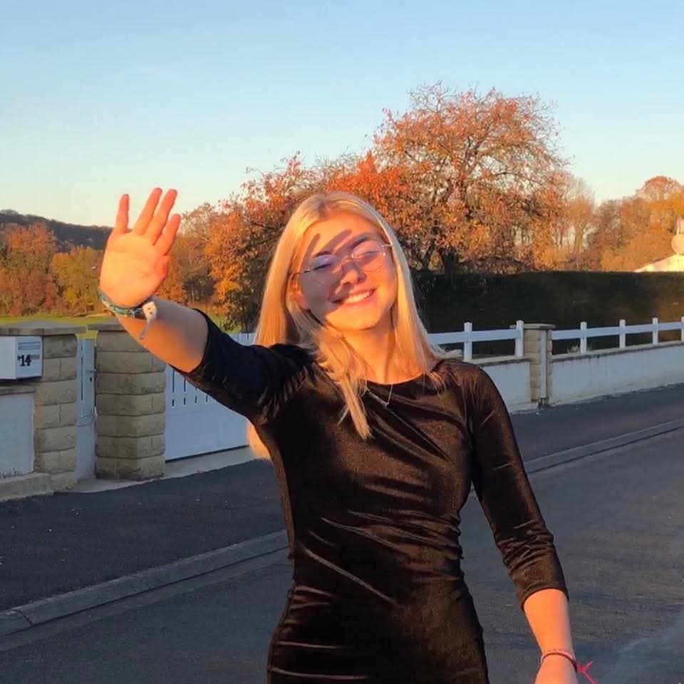 Skinny française exposé