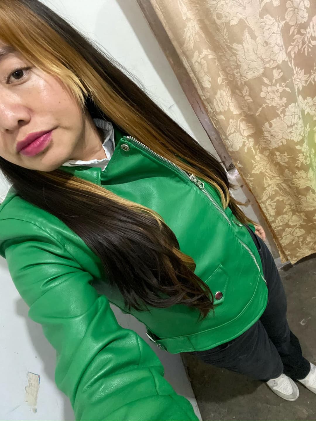 Vane colegiala mexicana putita