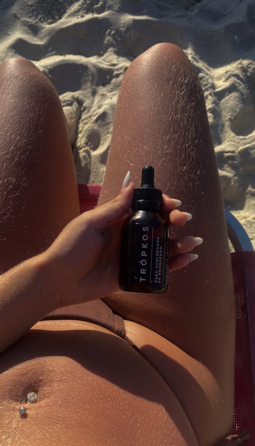 NOVINHA SENSACIONAL! Faz anal, senta bem, oral bem feito, bunda grande, bonita, gostosa e safada!