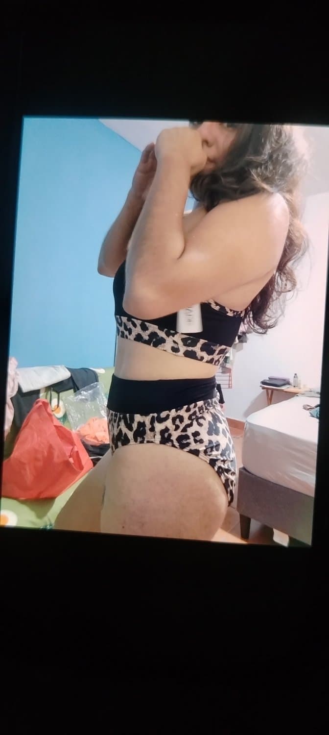 Ex Vania más actual la perra