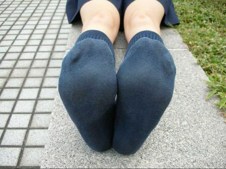 Click to view full size Chinese feet/shoes/socks/tights