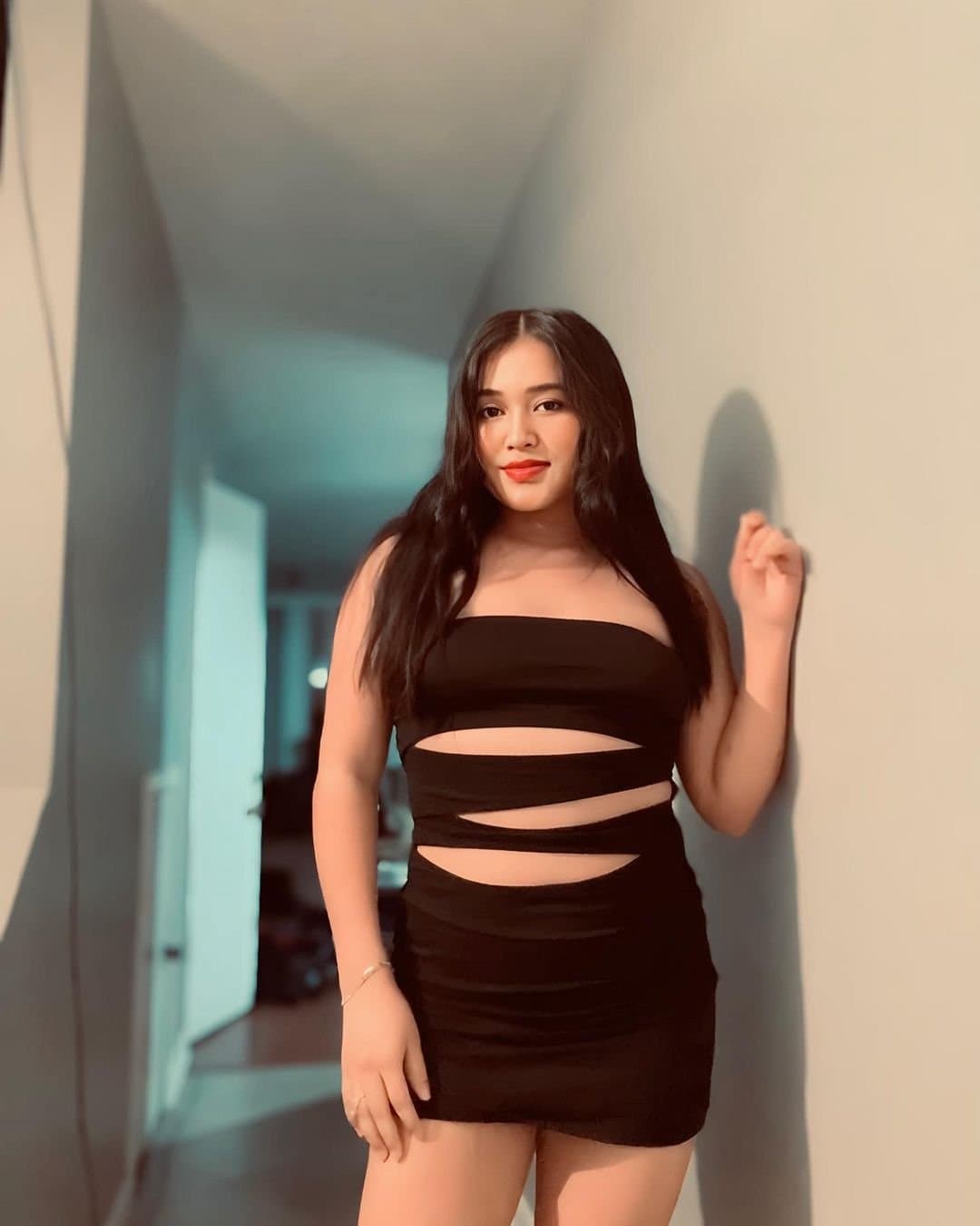 Le encanta la verga a esta puta