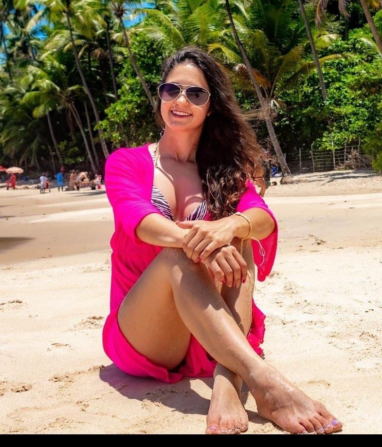 Out gostosa do insta.. kar