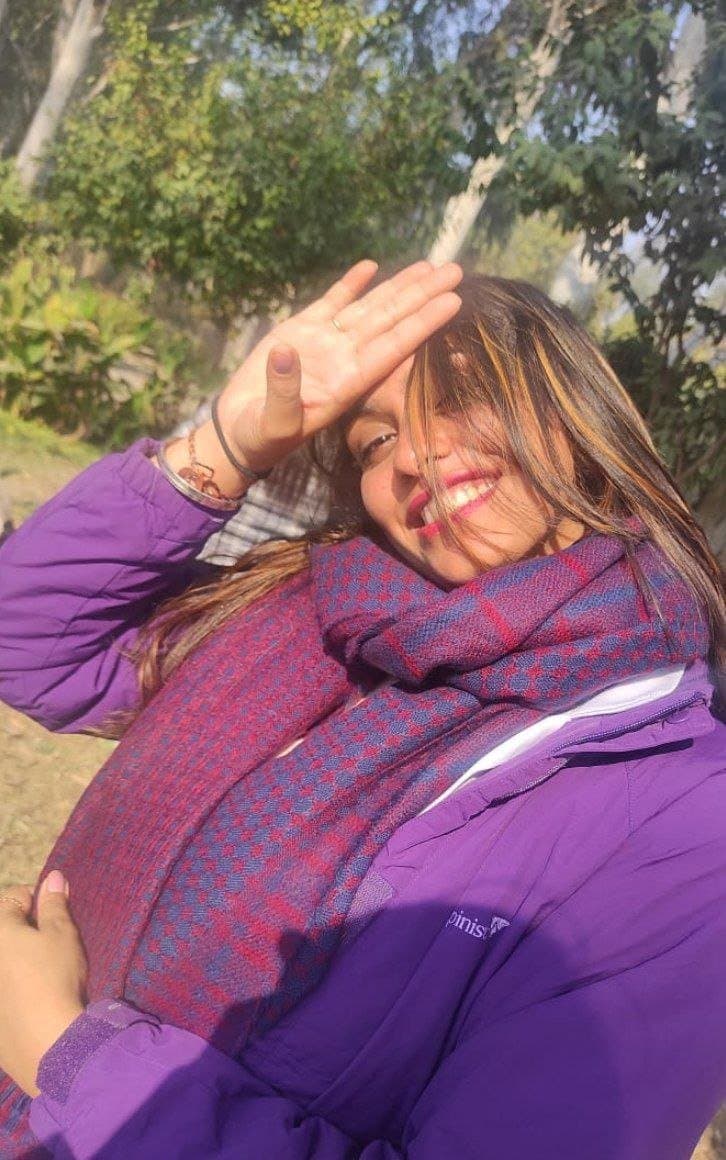 Beautiful punjabi busty babe leaked collection ??? hottest sardarni Muskan kaur randi