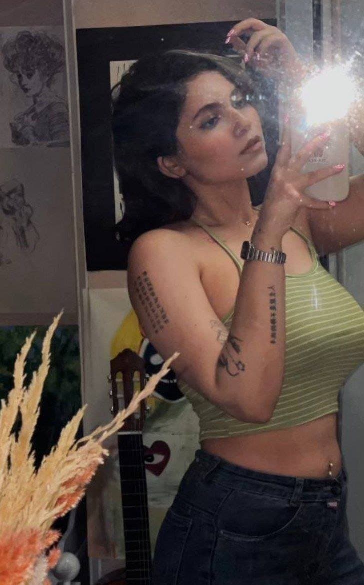 Middle eastern Hottie