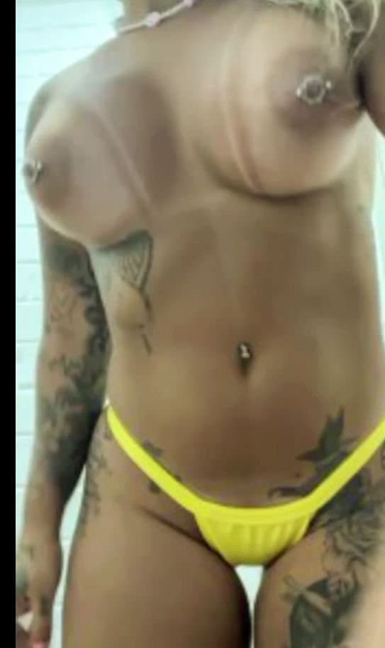 ALANA SE EXIBIU E VÍDEO VAZOU