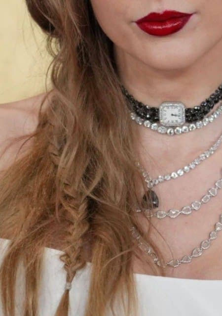 Looking for someone with a hair fetish and wanne goon with me to celebs hair pics dm me