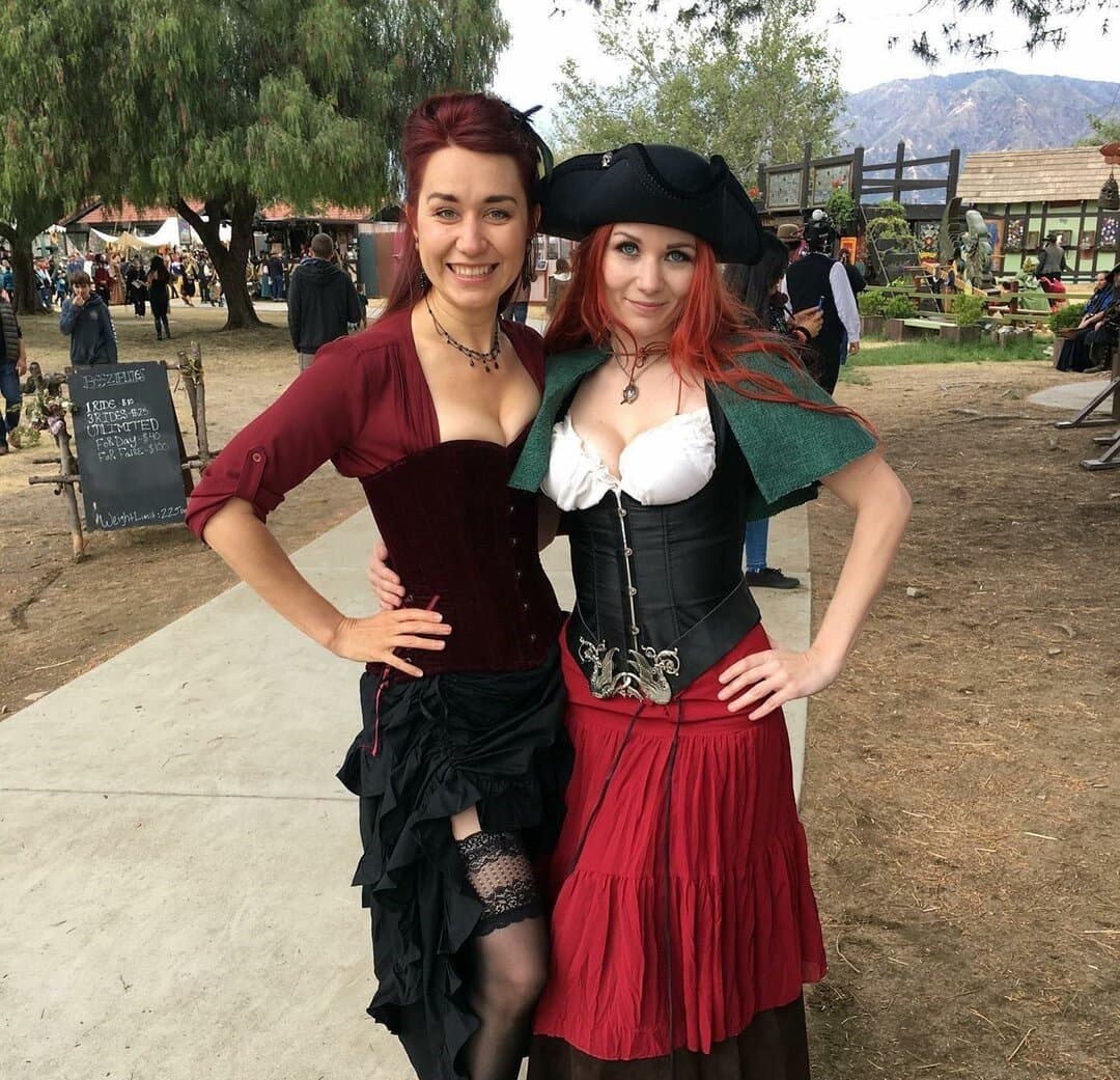 Elizabeth milf vocal coach