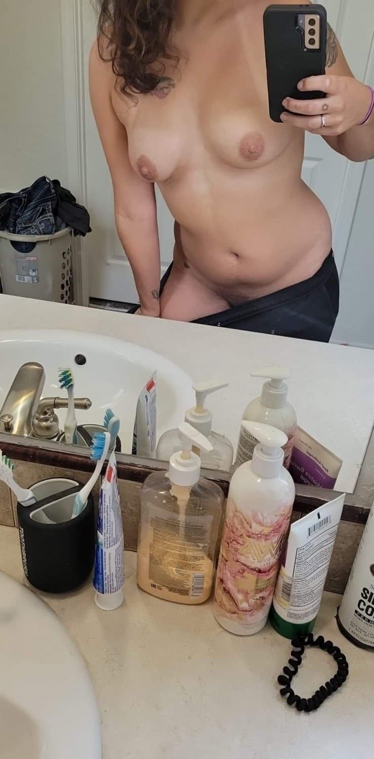 Arielle Valentine - A.K.A. Kailee Ann