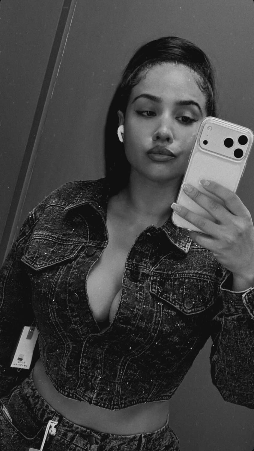 Satisfying Face Beautiful Lady