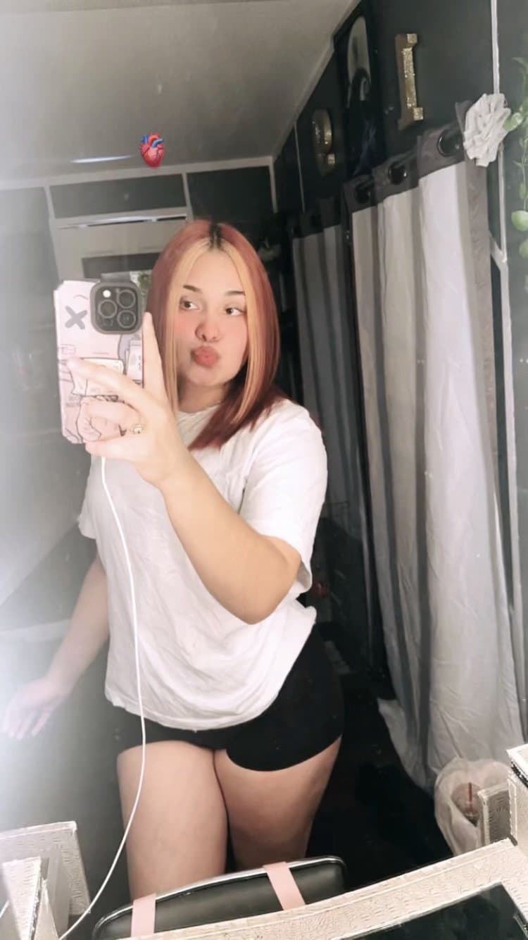 Thick latina, local thot she has her nudes leaked. Anyone has find them let us know. To post them