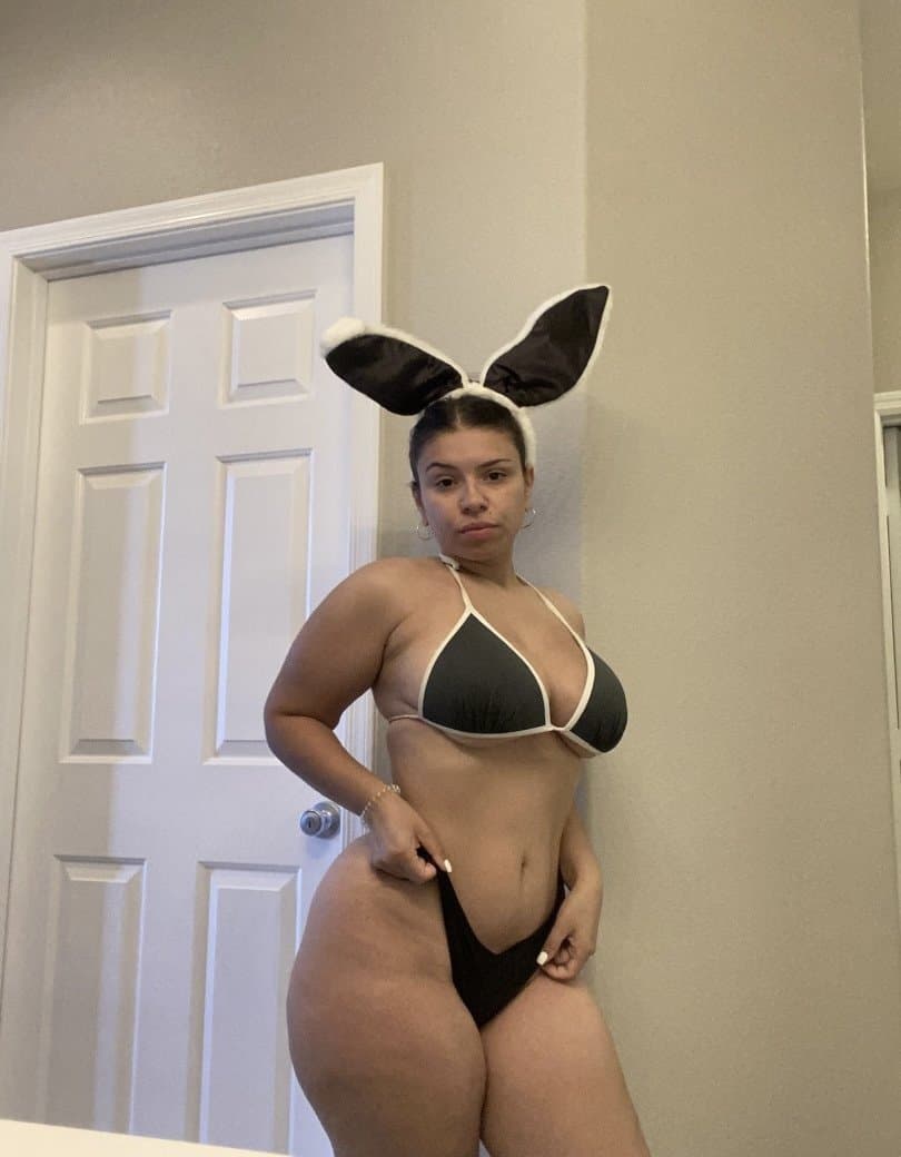 Busty whore gets leaked for sending nudes like a pig (ig leaked by ex)