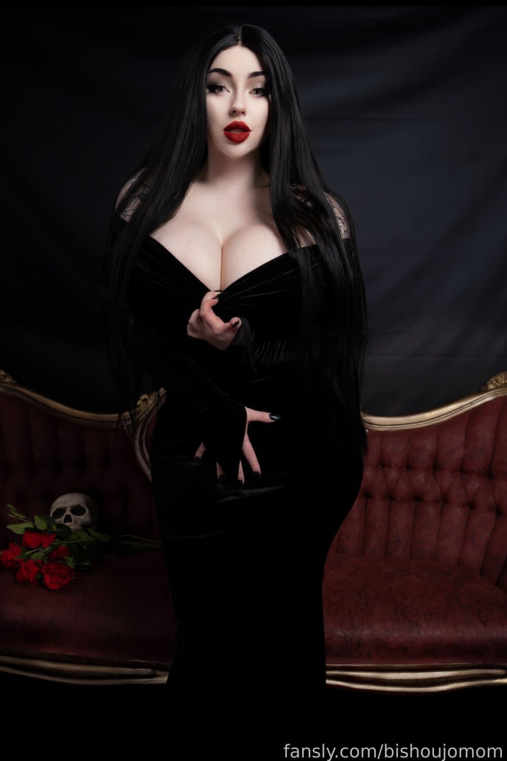 M.O. ɃƗSĦØᵾɈØMØM Collection Teaser 2/4?