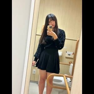 Click to view full size Pretty Japanese college student selfie in a bathroom