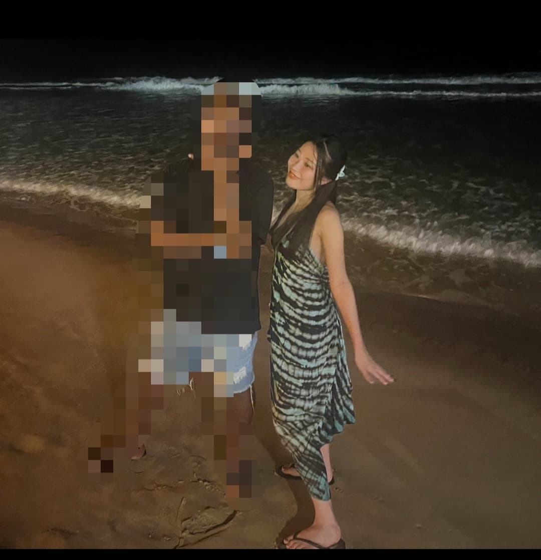 Japanese Girl loves Indian Men shows feet and soles in India