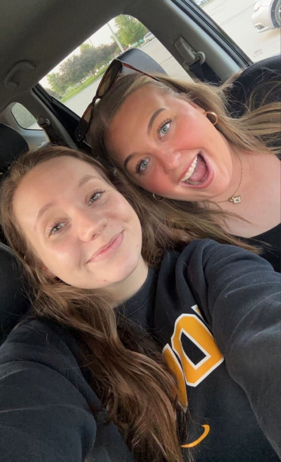 MacKenzie has such a fuckable cumface