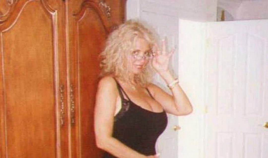 Playmate to Cougar - Janet Lvpo