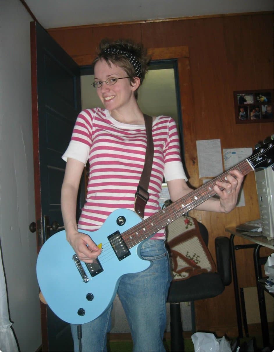 Even dykes need that expo ?