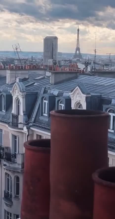 Tanned teen fucked on rooftop