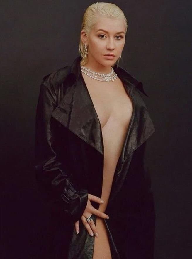 Christina Aguilera Big Tits & Banging Body Has Always Made Me Shoot Big Loads ??