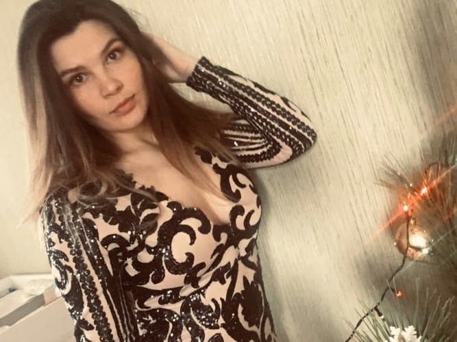 Click to view full size EXGF Iryna from France