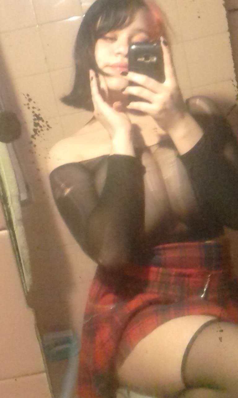 Cornudo arrepentido por compartir a su novia tetona