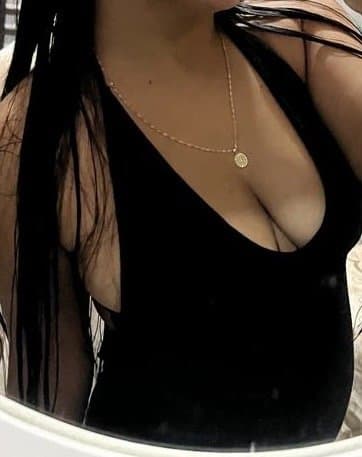 Noche de enseñar tetas