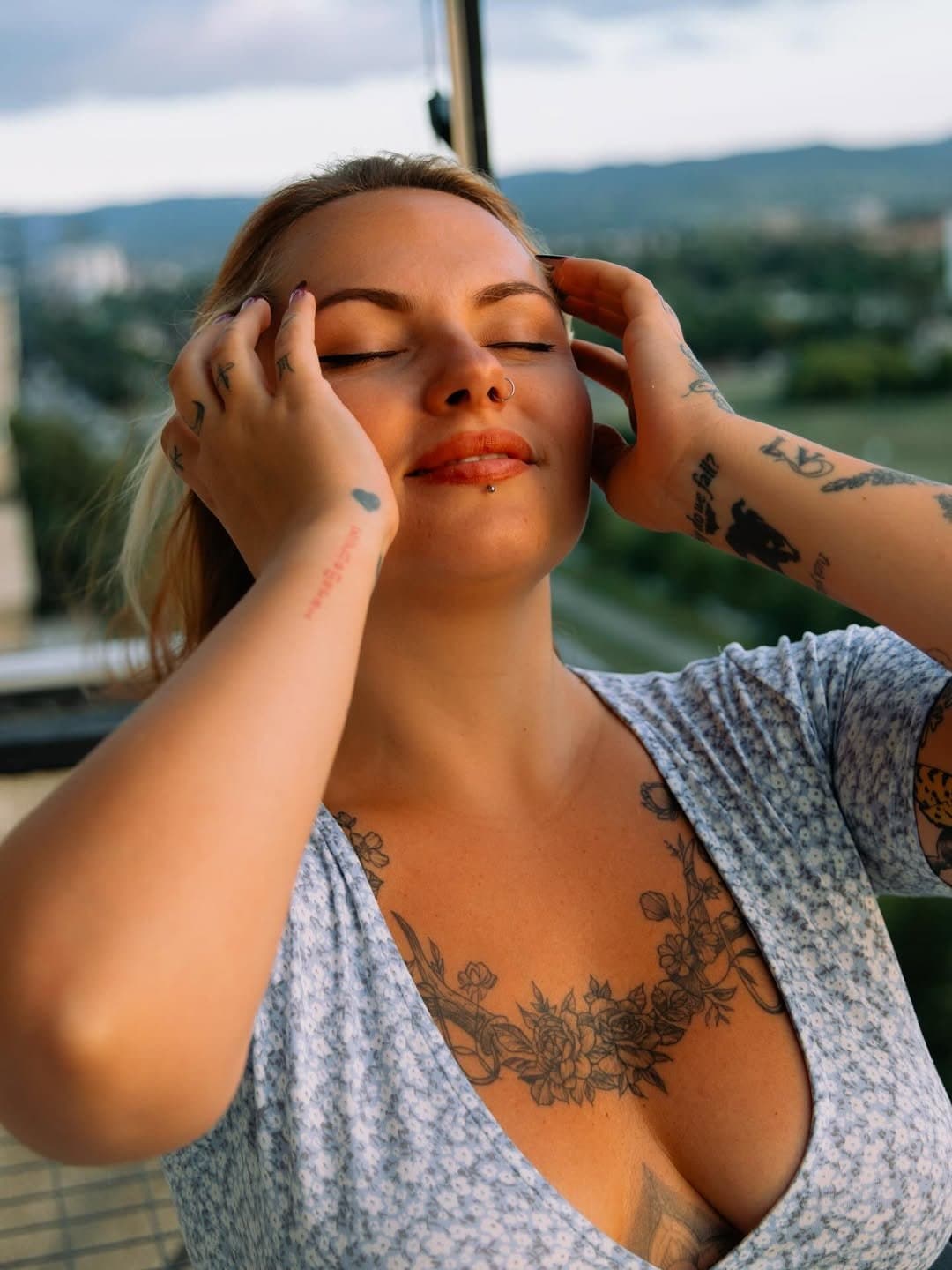 Serbian Tatted Bimbo Jelena Flaunting Body For Validation (NN)