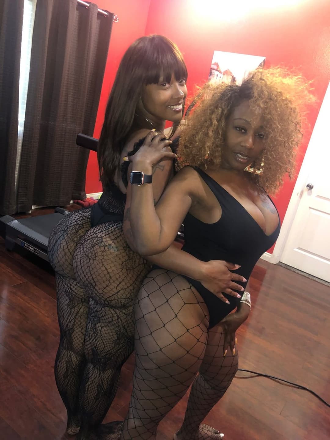 Cherokee Can Still Every Inch Of This Dick. I Would Not Pull Out 135 (Porn Star Edition)