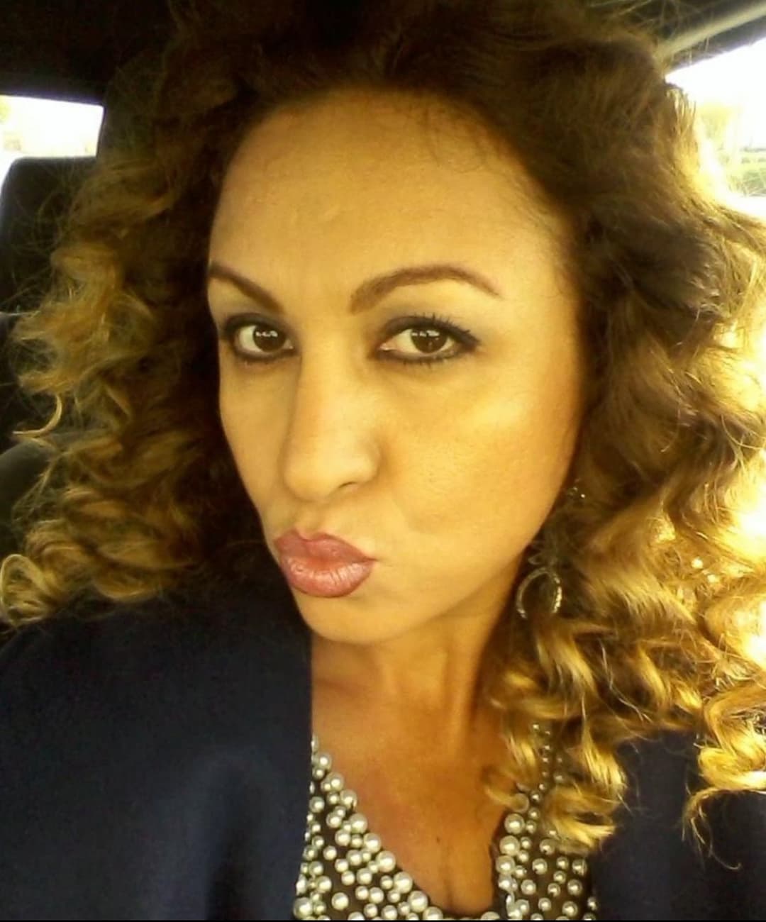 Texas milf loves riding horses and your dick too