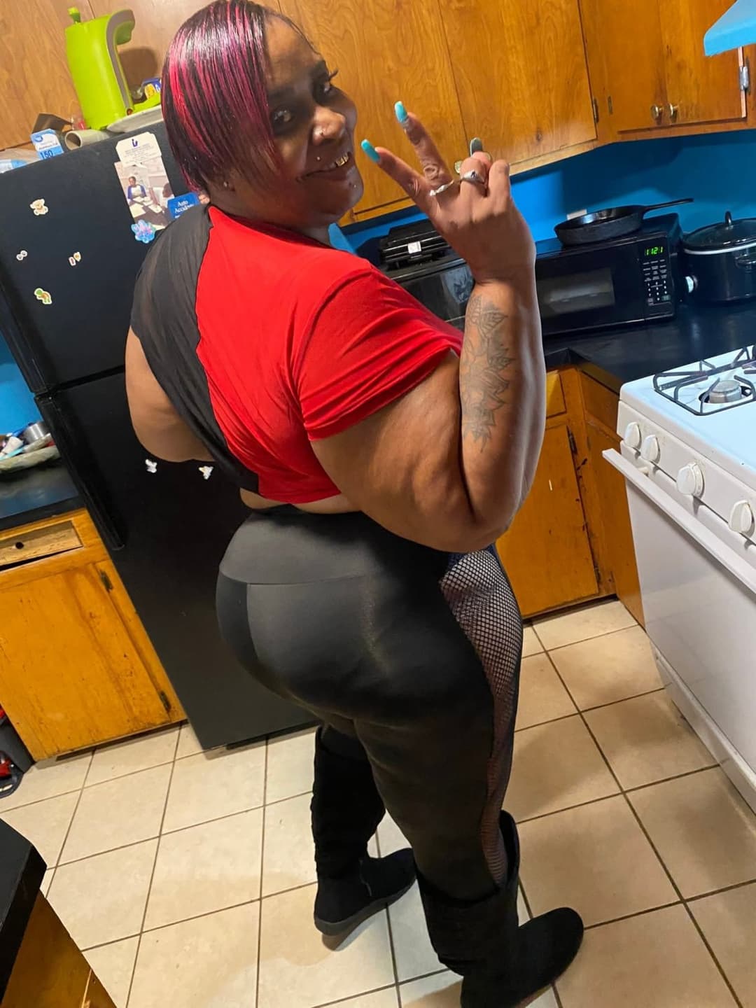 JUICY THICK BIG ASSES LATINA EBONY BBW SSBBW